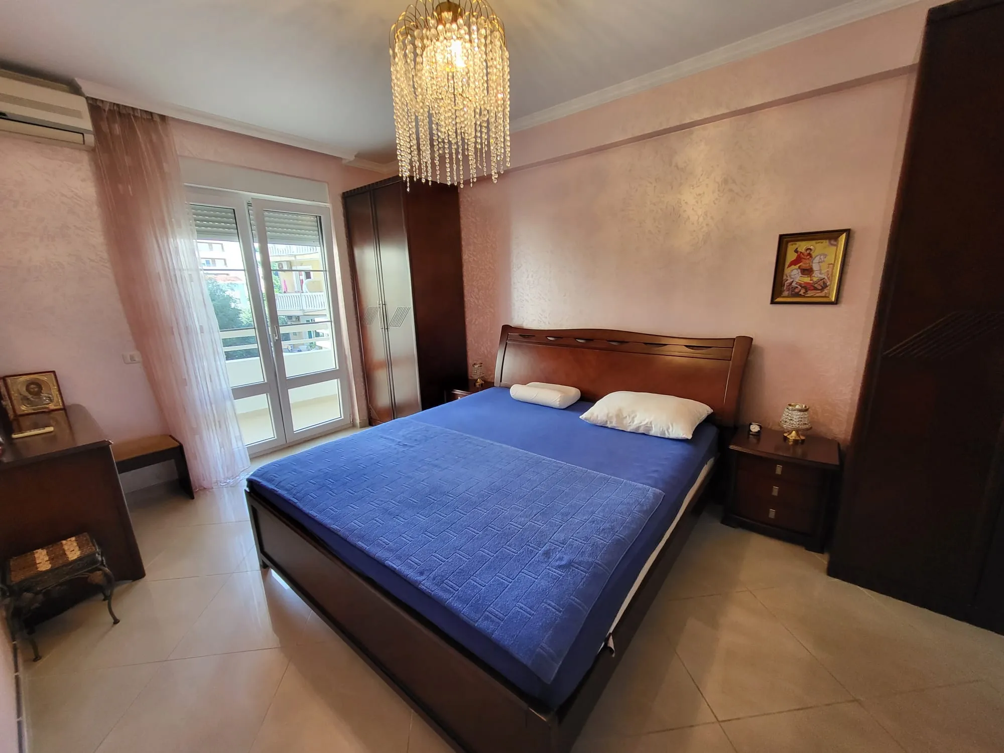 Three bedroom apartment in Rafailovici